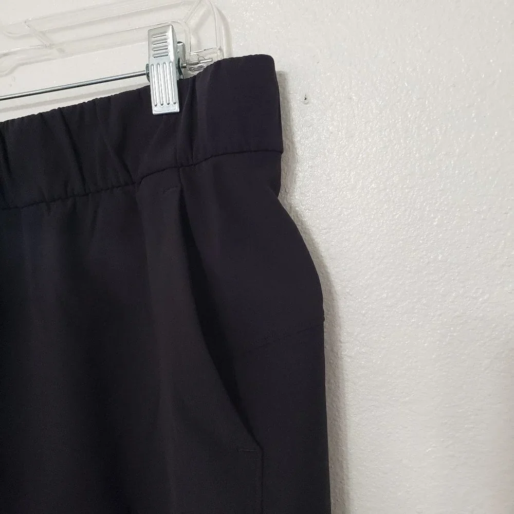 Lululemon On The Fly Short